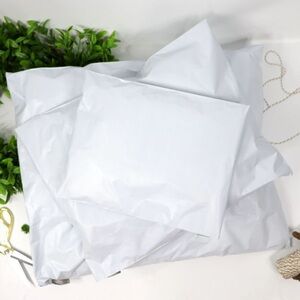 24x24 white polymailers